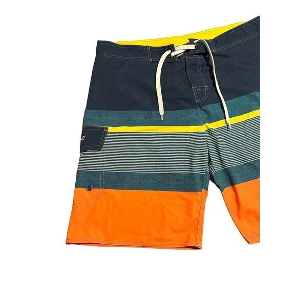Nonwe Board Shorts Swim Trunks Lined Striped Cargo Men Size 36 - Picture 3 of 9